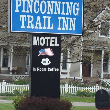 Pinconning Trail Inn Motel Kültér fotó