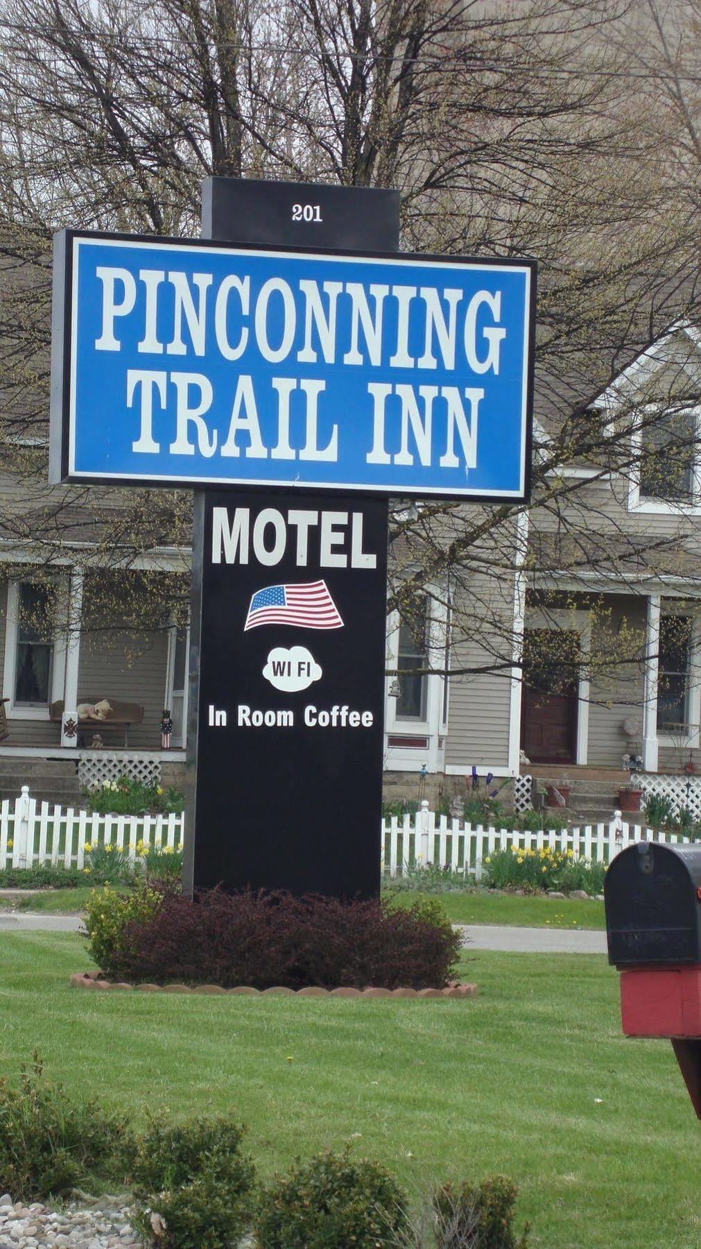 Pinconning Trail Inn Motel Kültér fotó